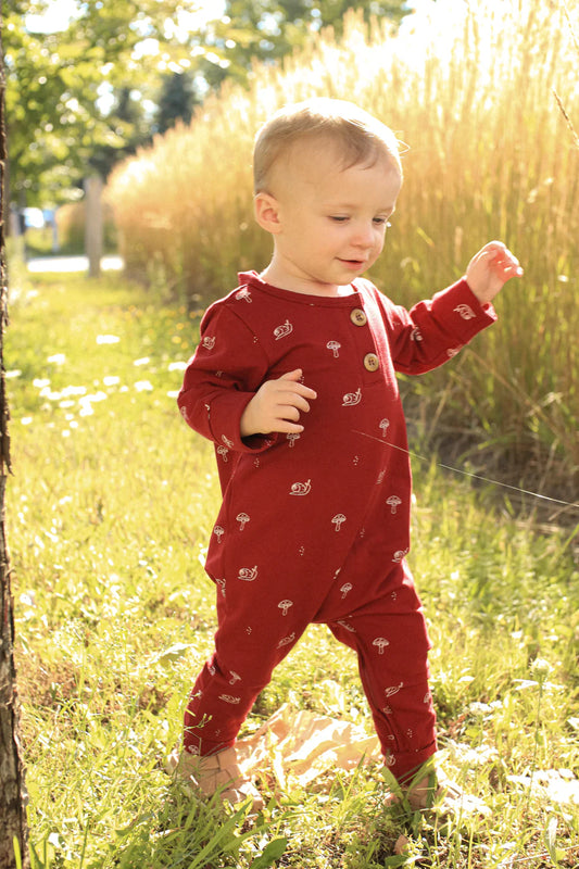 Onesie évolutif rouge cerise motif escargots