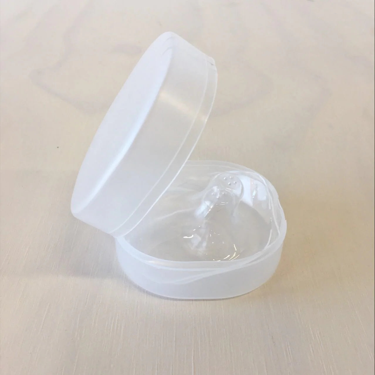 Protège-mamelons d'allaitement - Forme orthodontique (base ronde)