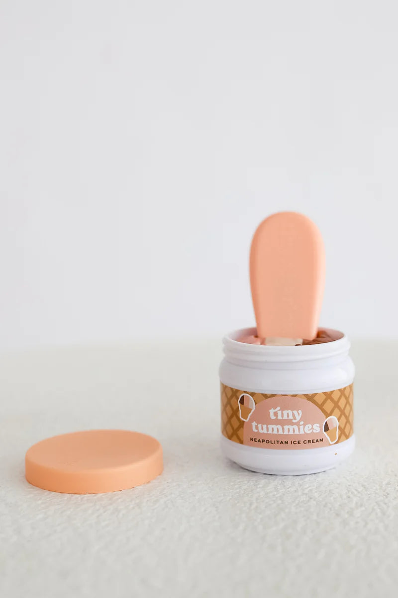 Ensemble petit pot et cuillère Crème glacée napolitaine