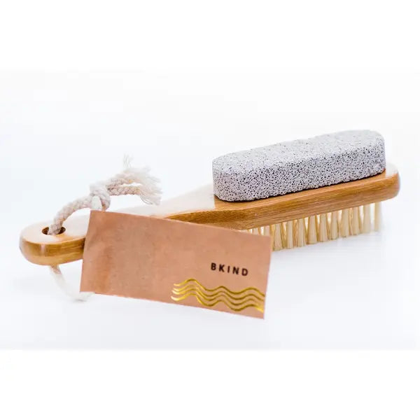 Brosse à pieds en ponce de bambou