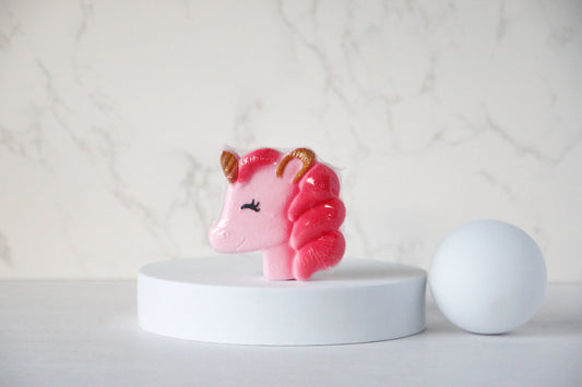 Bombe de bain  Licorne avec insertions colorées