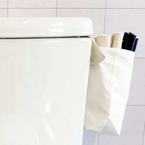 Bateau Bateau - Panier pour rouleau de papier toilette- chevron blanc